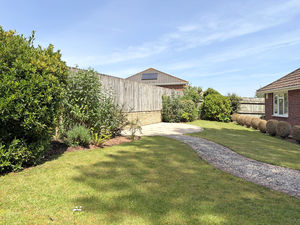 Photo 19- click for photo gallery